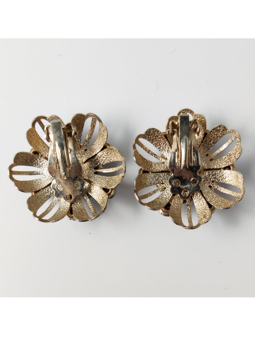 Vintage Brushed Gold Toned Dark Topaz and AB Crystal Rhinestone Geometric Flower - Picture 2 of 4